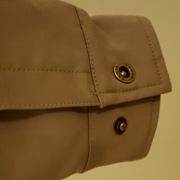 Jacket - Picture 6 of 10